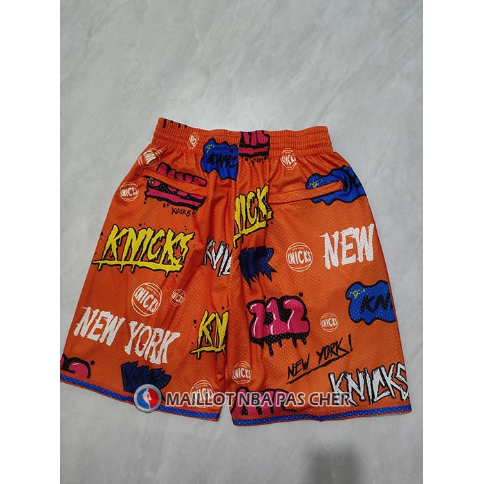 Short New York Knicks Slap Sticker 2024 Orange